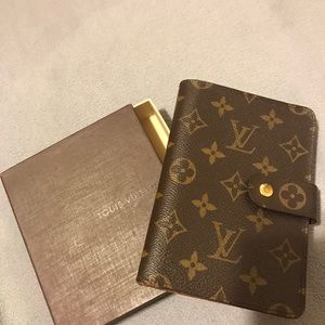100% Authentic LV bifolder Wallet